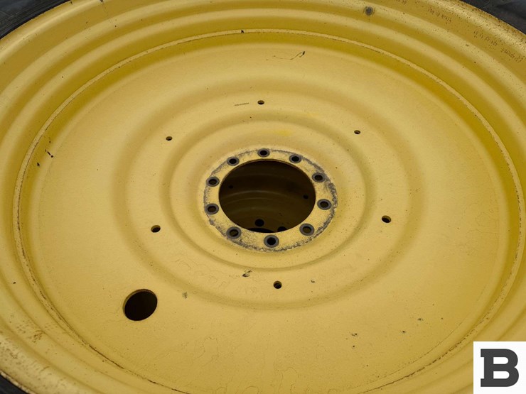 2012-john-deere-7260r-image-72