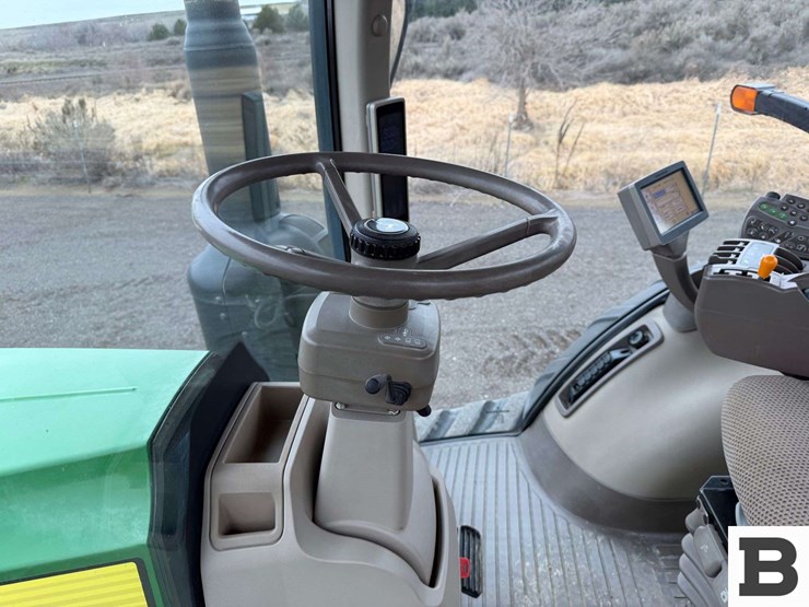 2014-john-deere-8310rt-image-69