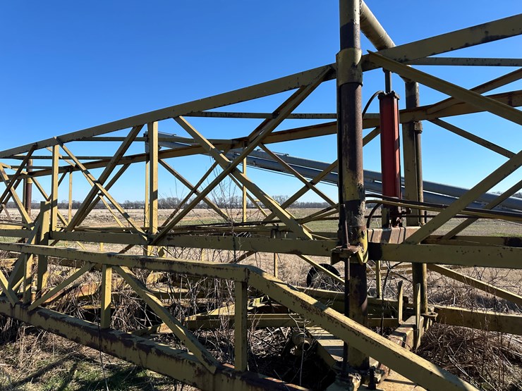 #40066-•-scott-60'-x-14'-land-plane-image-50