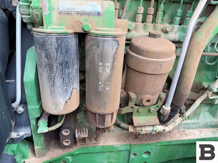 2012-john-deere-7260r-image-49