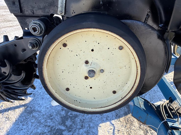 1999-kinze-2500-image-17