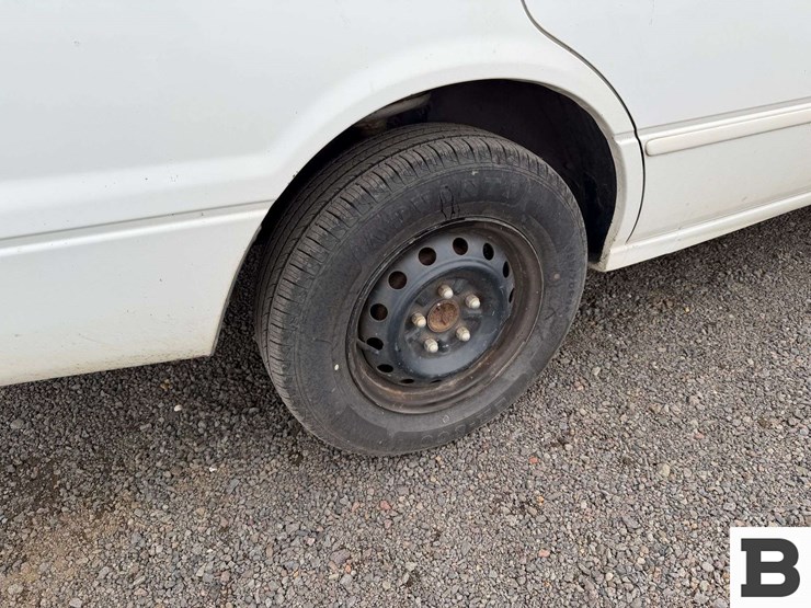 1999-toyota-camry-sedan-image-16