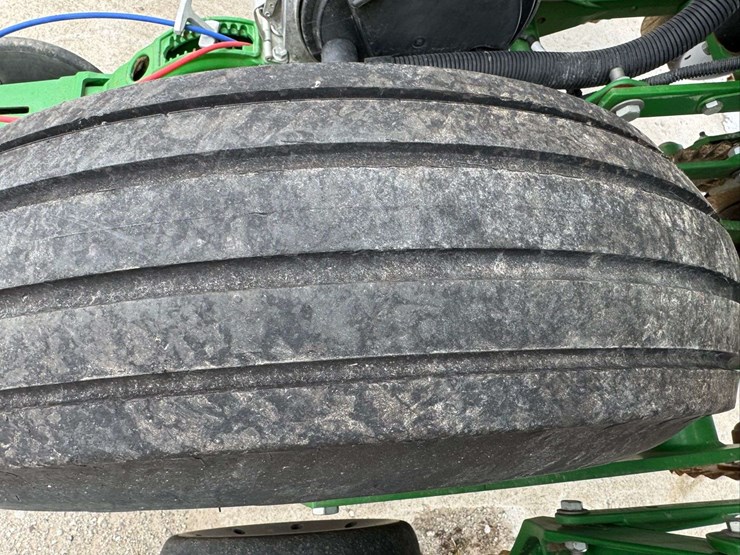 john-deere-1795-image-67