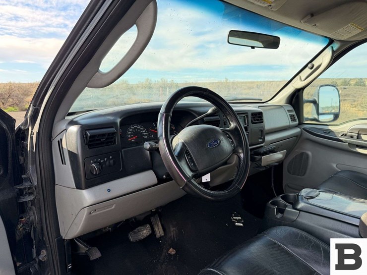 2004-ford-f250-image-29