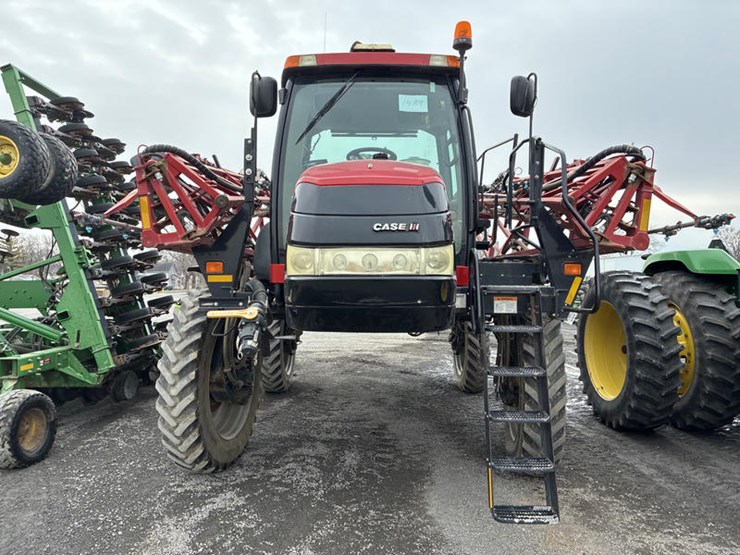 2015-case-ih-patriot-3340-image-4