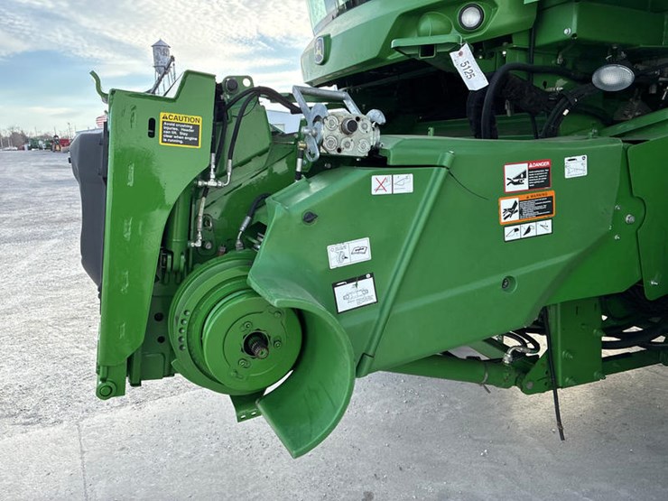 2015-john-deere-s670-image-24
