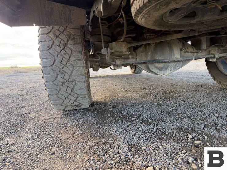 2015-dodge-2500-image-25