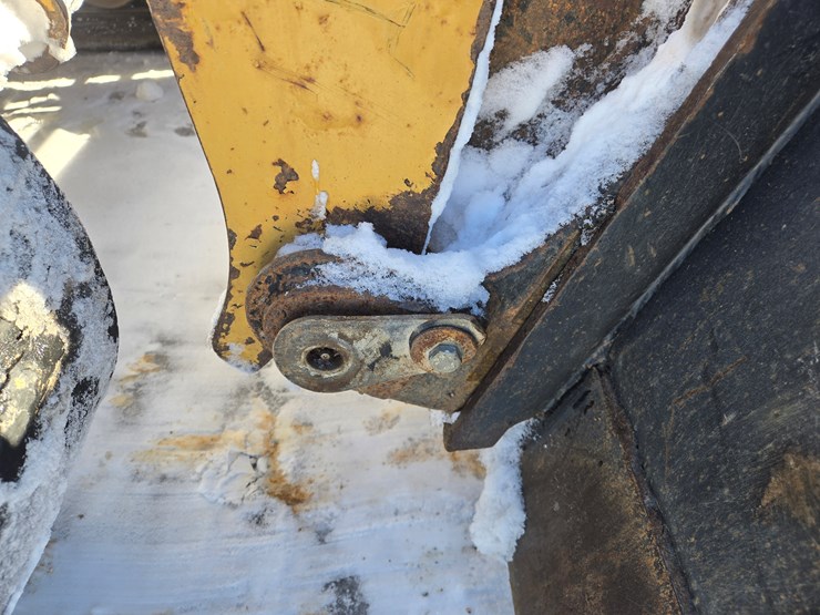 caterpillar-279d-image-16