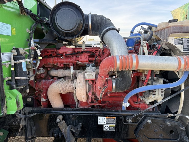2021-peterbilt-367-image-9