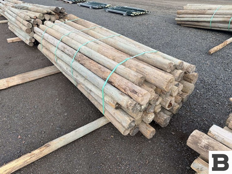 ..-wooden-posts-image-6