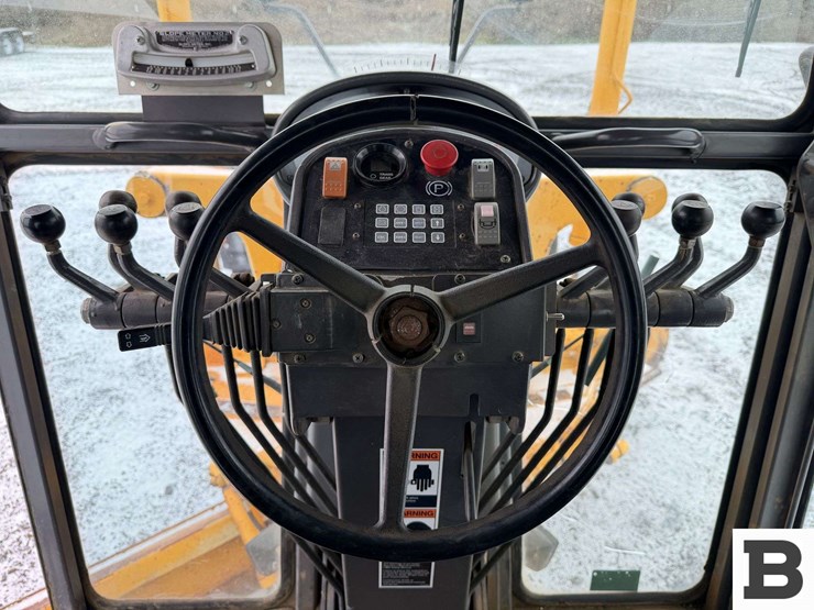 volvo-g726b-image-75