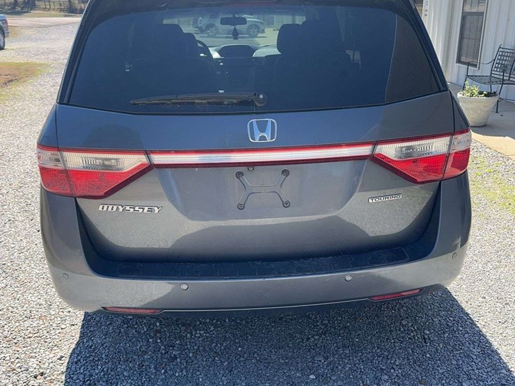 2012-honda-odyssey-image-4