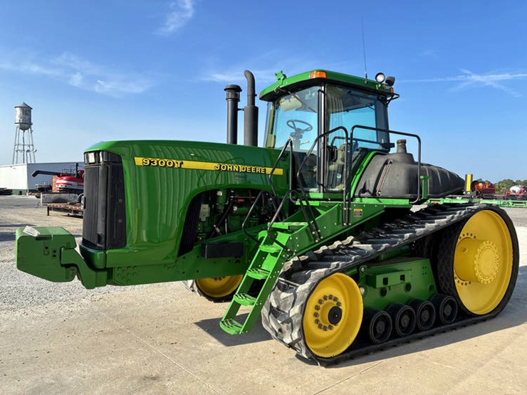 2001-john-deere-9300t-image-12
