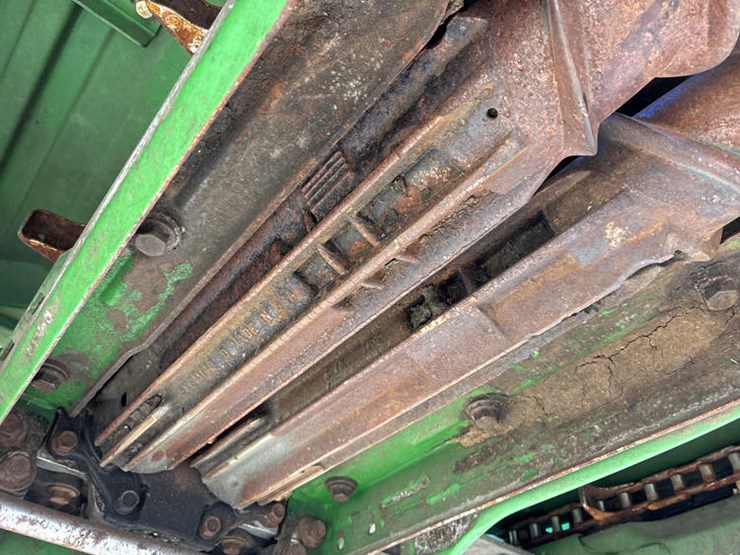 2012-john-deere-612c-image-36