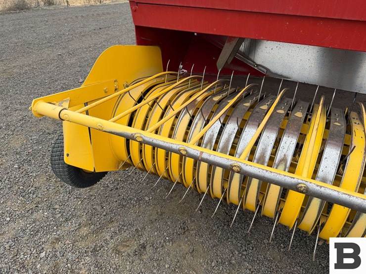 2010-new-holland-bc5080-image-15