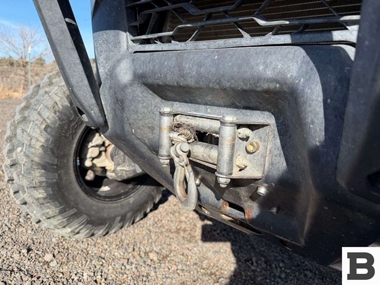 2023-can-am-defender-limited-hd10-atv-image-13