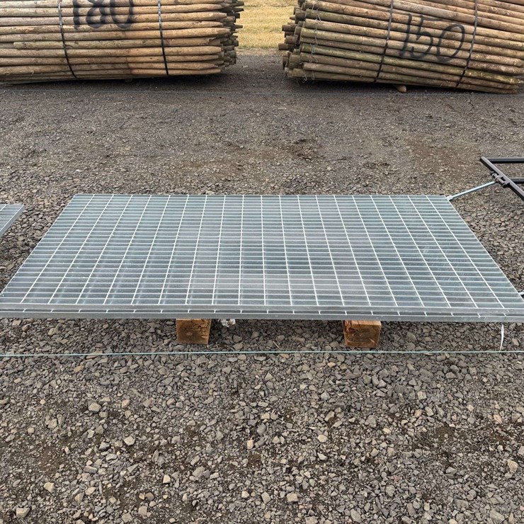 39"x78" Galvanized Metal Grating