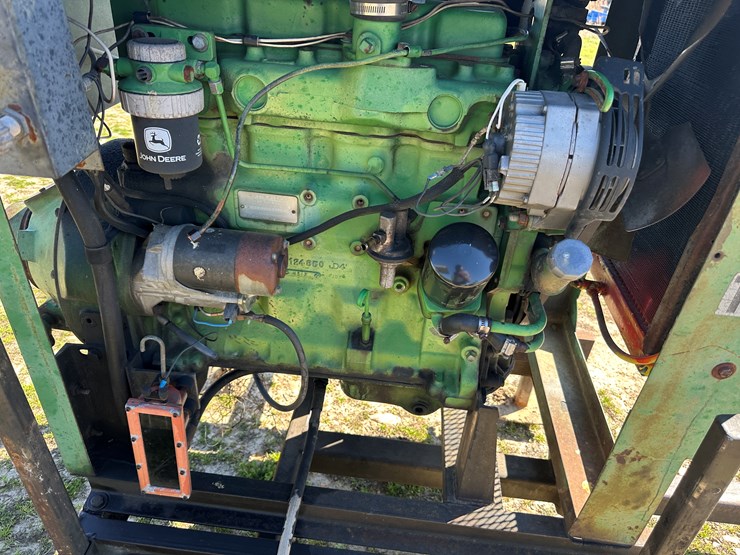john-deere-4039-image-17