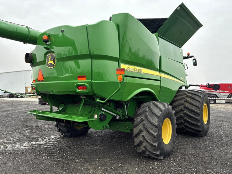 2014-john-deere-s680-image-5