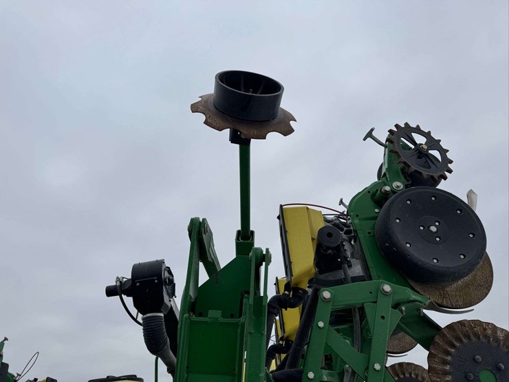 john-deere-1795-image-51