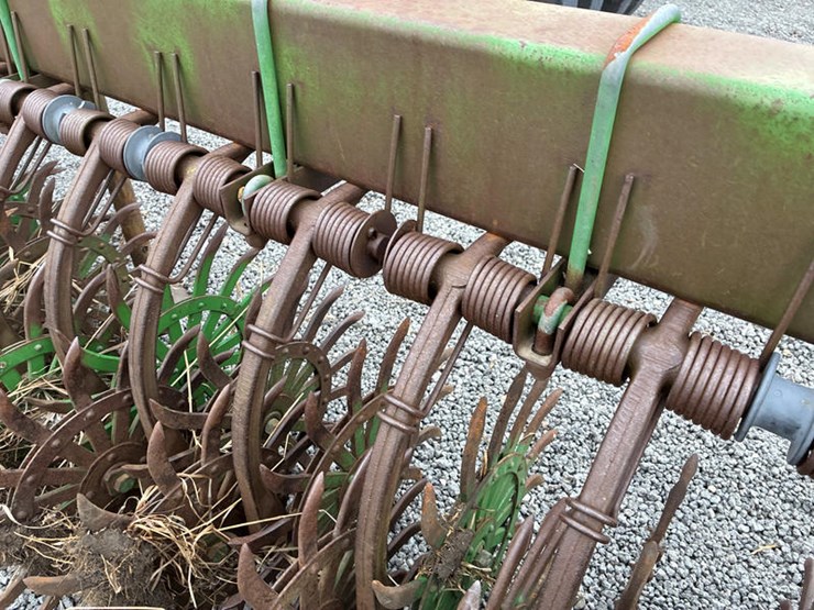 john-deere-400-image-10