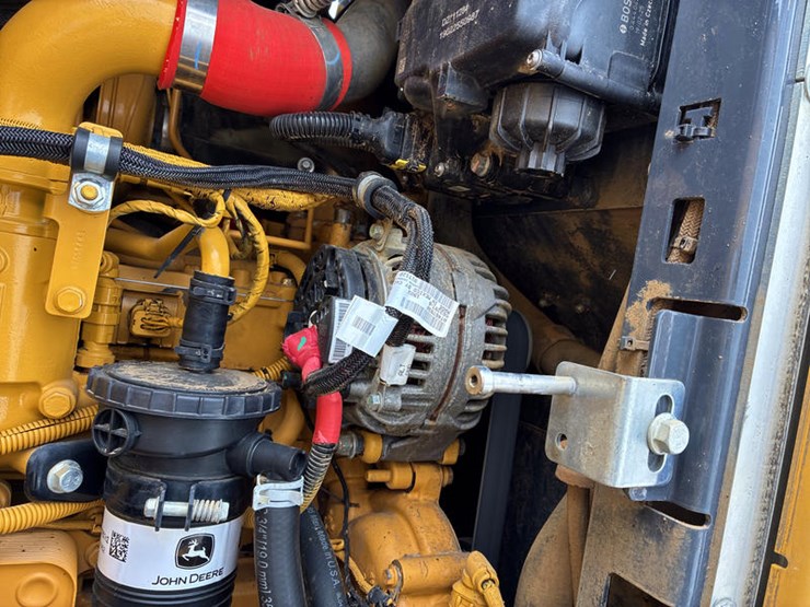 2019-deere-544l-image-69