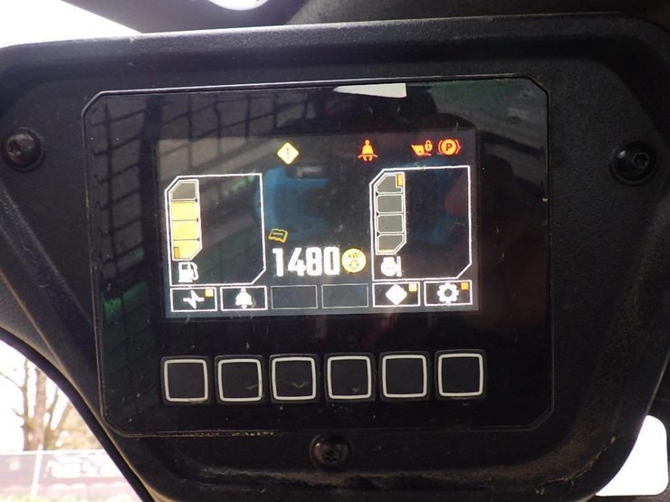 2025-bobcat-t76-image-30