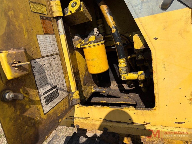 komatsu-d37p-5-image-21