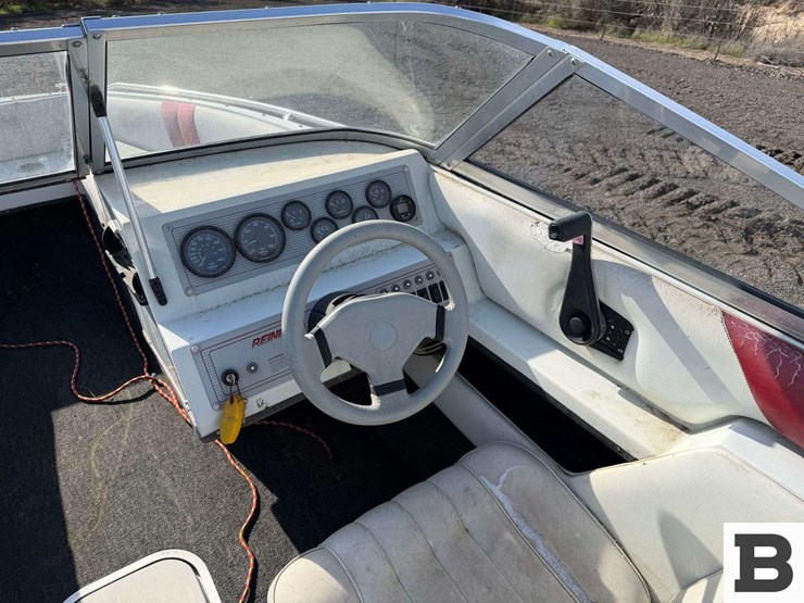 1993-reinell-19'-boat-&-1993-v/m-boat-trailers-image-32