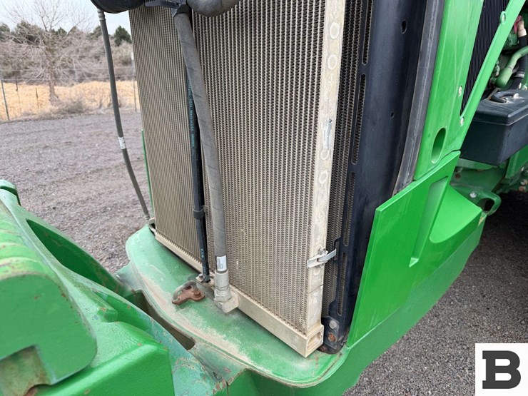 2014-john-deere-8310rt-image-52