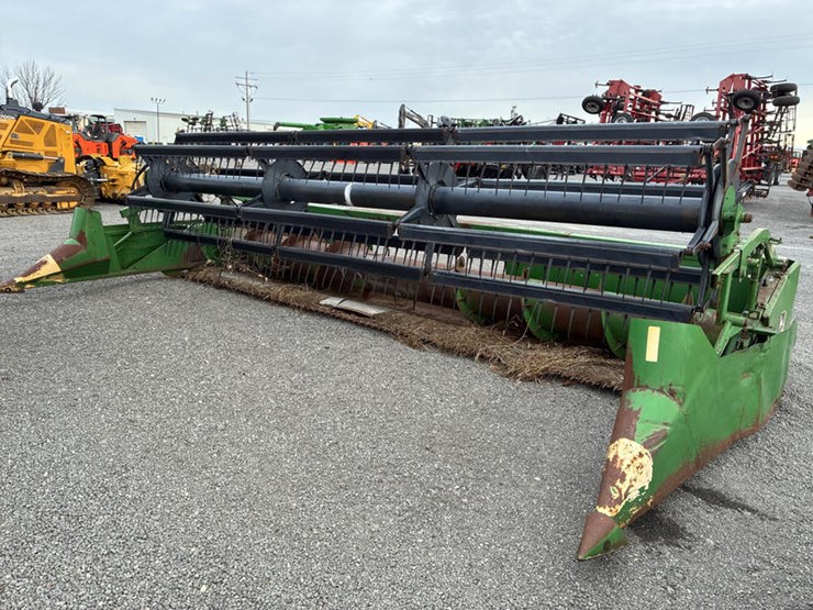 1990-john-deere-920-image-3