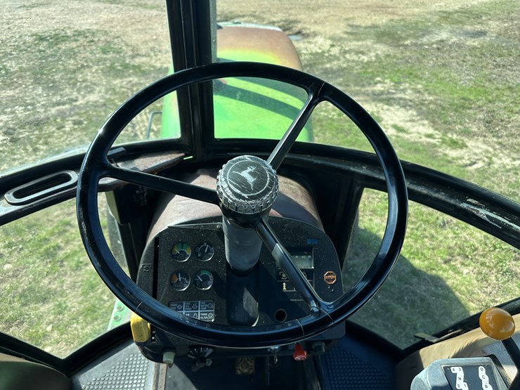 john-deere-4650-image-46