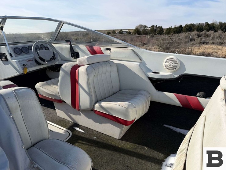 1993-reinell-19'-boat-&-1993-v/m-boat-trailers-image-20