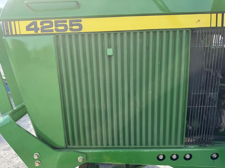 1991-john-deere-4255-image-40