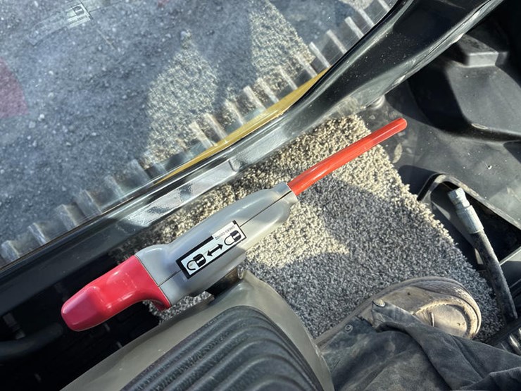 2017-komatsu-pc360-lc-11-image-79