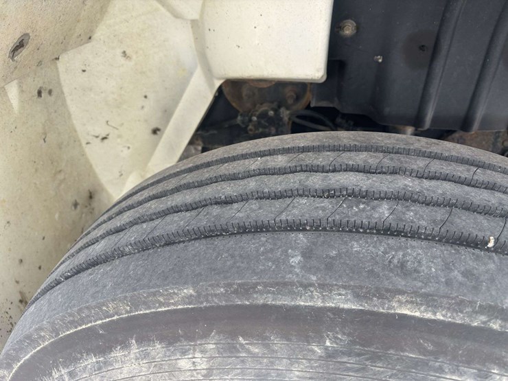 2012-international-durastar-4400-image-19