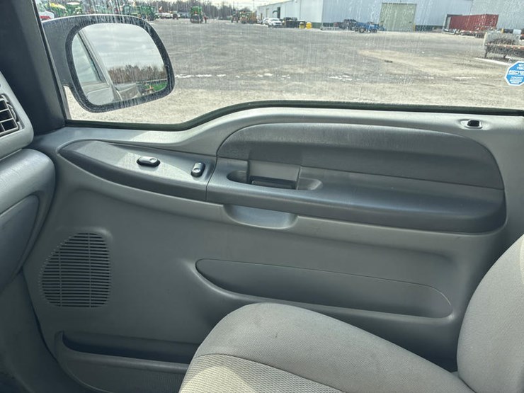 2004-ford-f250-image-58