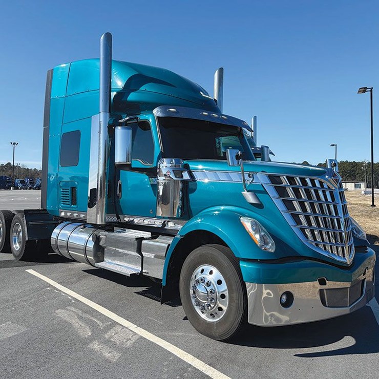 2022 INTERNATIONAL LONESTAR