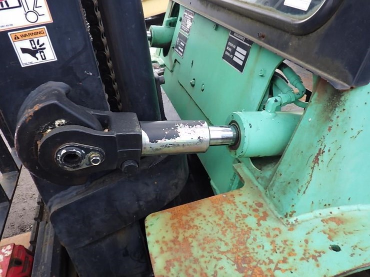 mitsubishi-fg40k-image-18