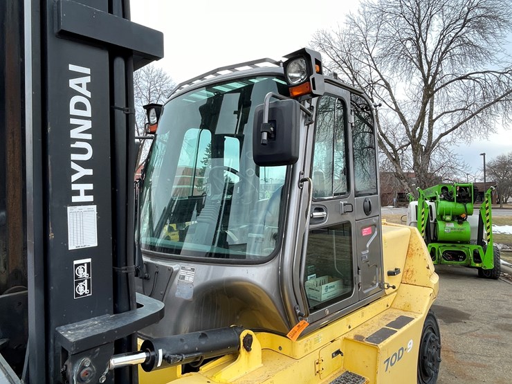 2016-hyundai-70d-9-image-14