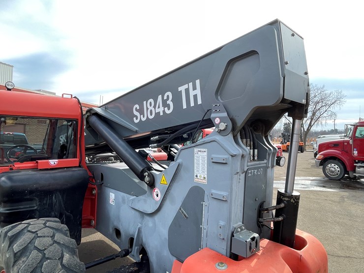 #130-•-2018-skyjack-sj843-telehandler-image-21