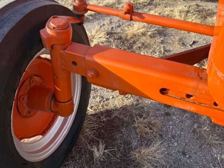 1958-allis-chalmers-d17-image-27