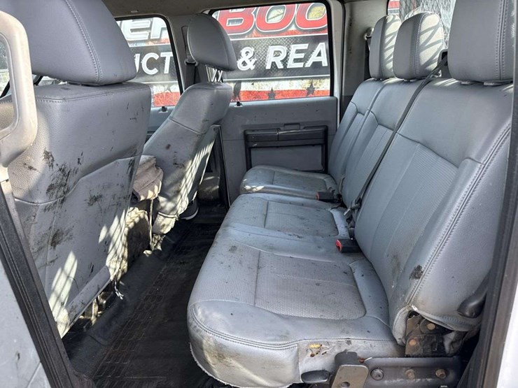 2014-ford-f550-image-15