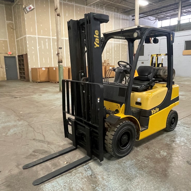 #176 • 2011 Yale Propane Forklift