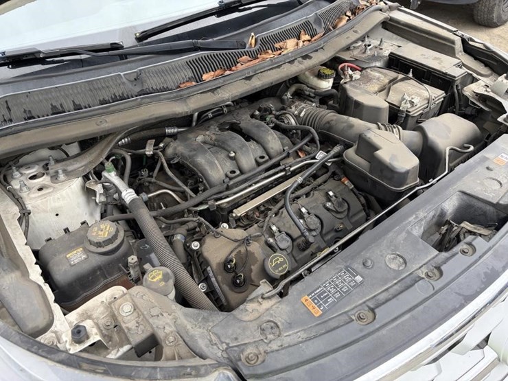 2019-ford-explorer-xlt-image-7