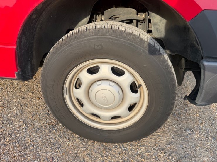 2010-ford-f150-image-19