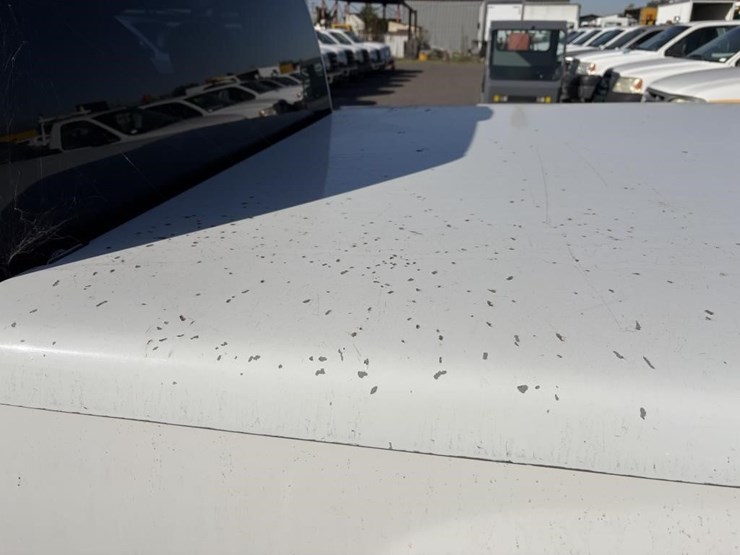 2011-chevrolet-1500-image-28