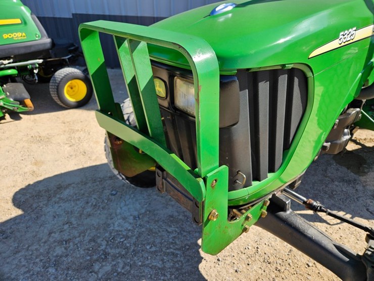 john-deere-5325-image-11