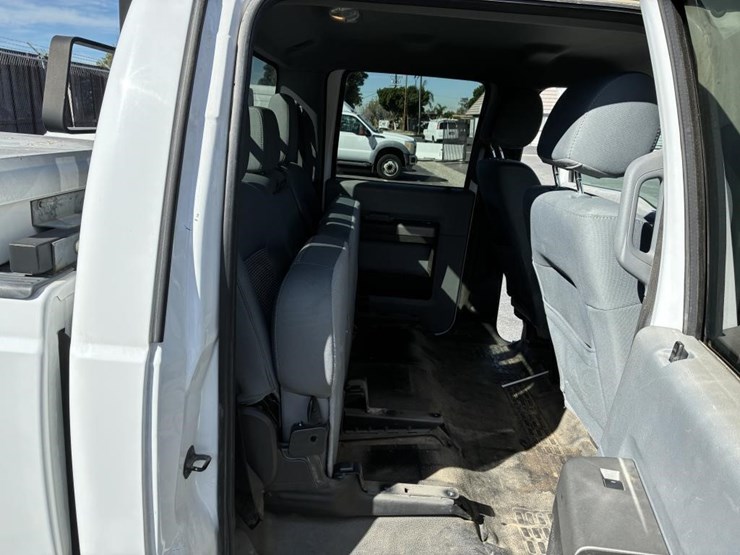 2012-ford-f350-image-9