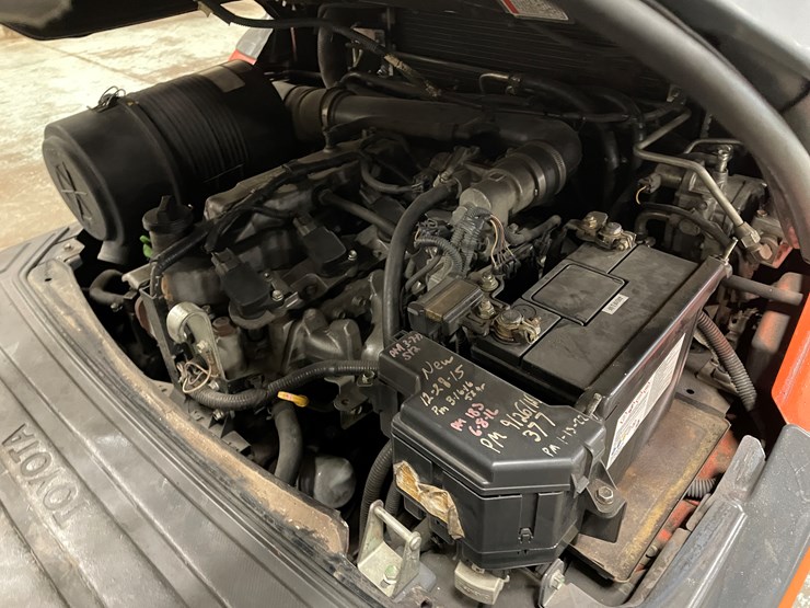 #177-•-2016-toyota-propane-forklift-image-31